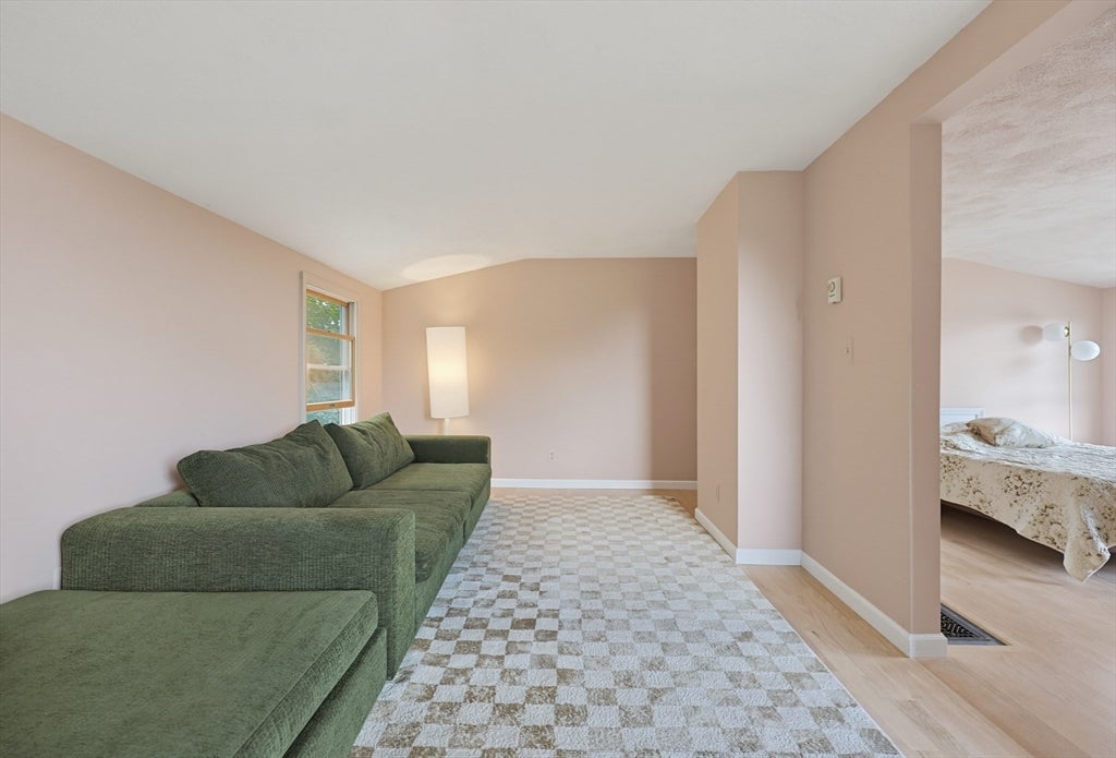 110 Essex St, Beverly, MA, 110 Essex St, Beverly, MA Photo #32