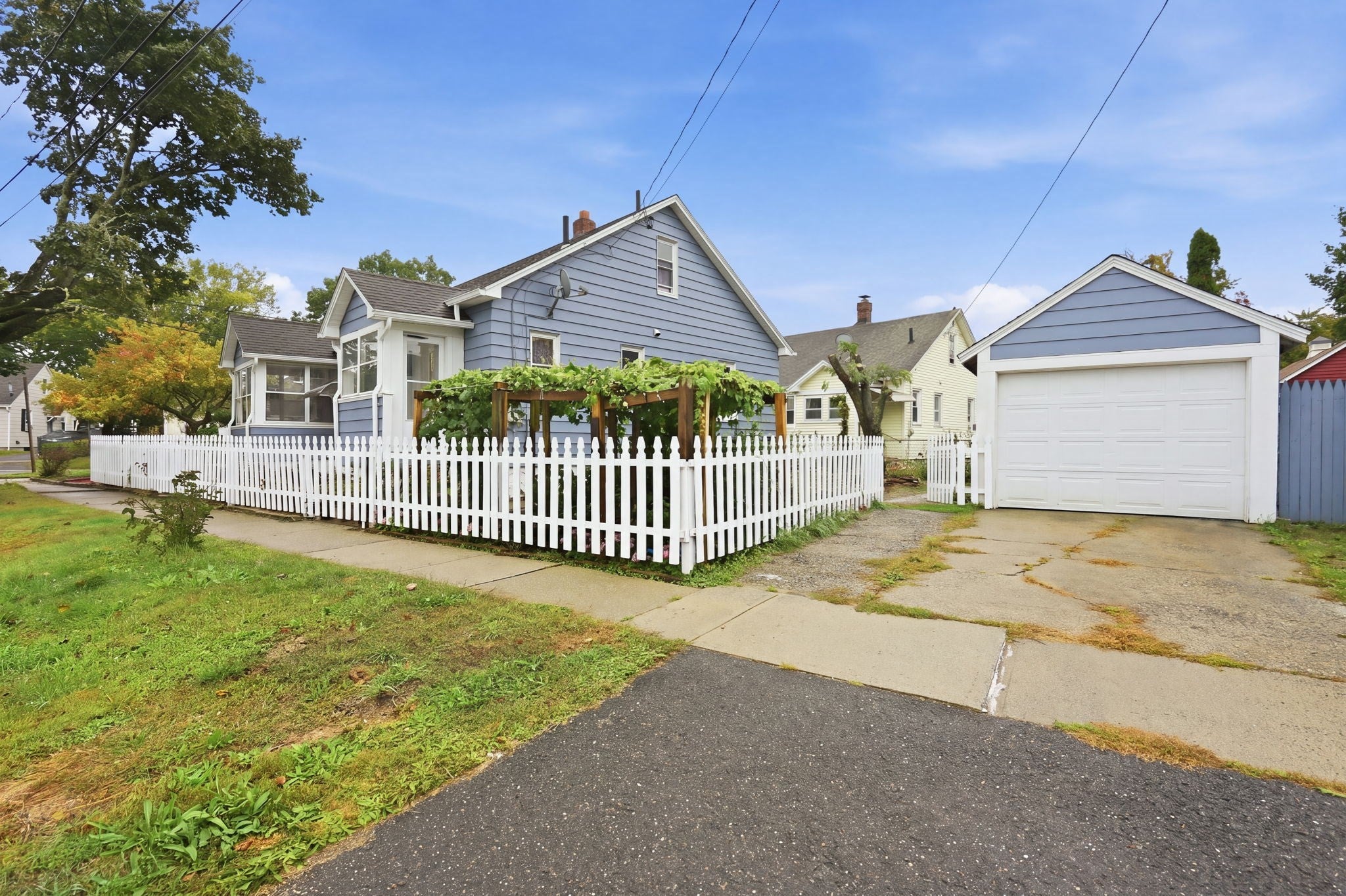 1774 Carew St, Springfield, MA, 1774 Carew St, Springfield, MA Photo #3