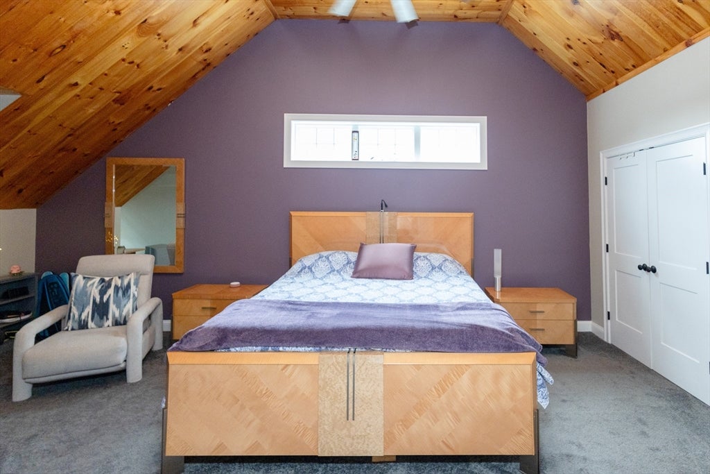 1 Driftwood Dr 1