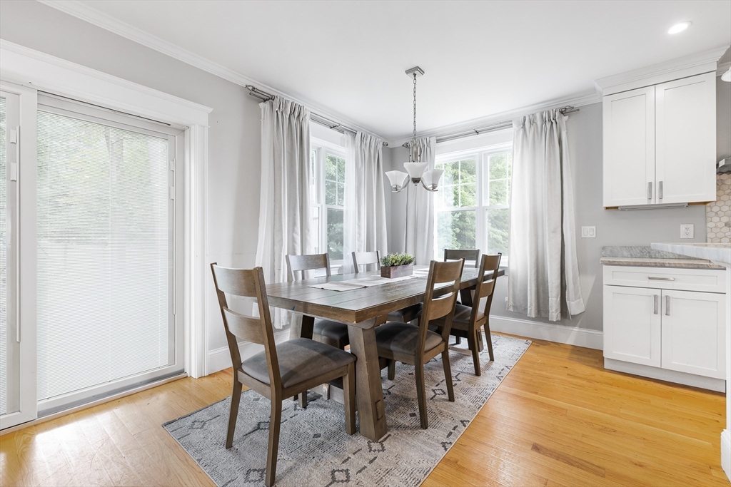 37 Sassamon Ave