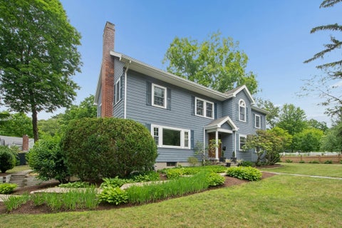Photo of 80 Washington St, Wellesley, MA 02481 (MLS # 73537634)