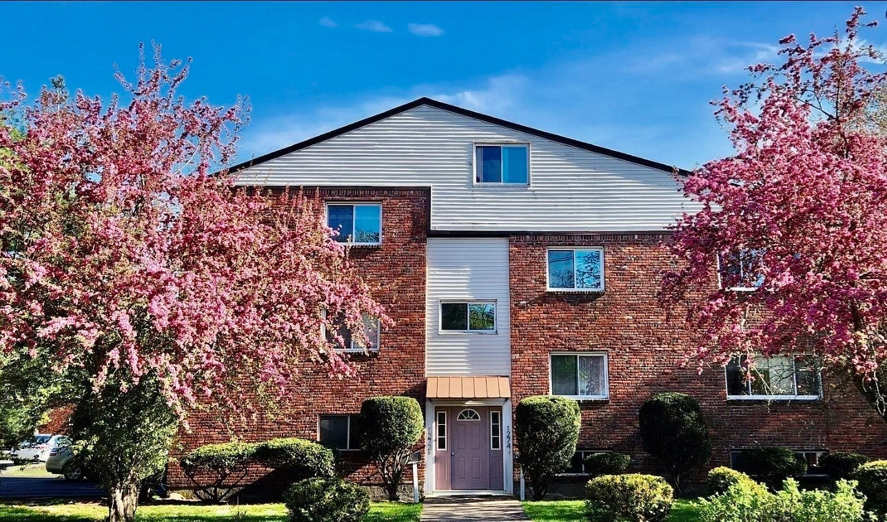 1274 Beacon ST #2, Newton, MA, 1274 Beacon ST #2, Newton, MA Photo #2