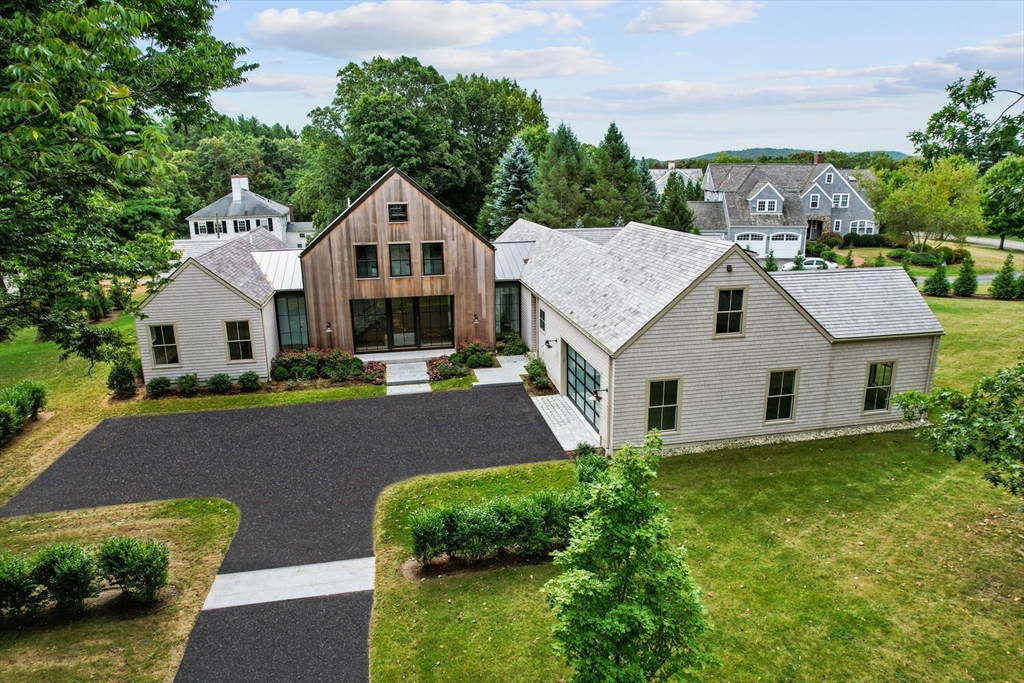2 Fletcher Steele Way