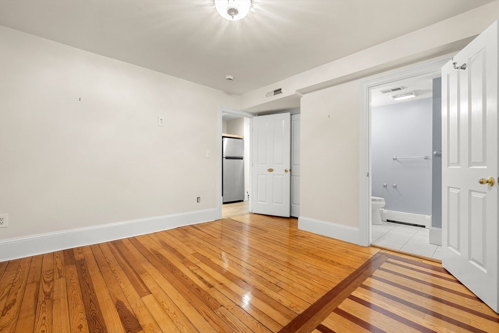 21 E Concord St #1, Boston, MA, 21 E Concord St #1, Boston, MA Photo #6