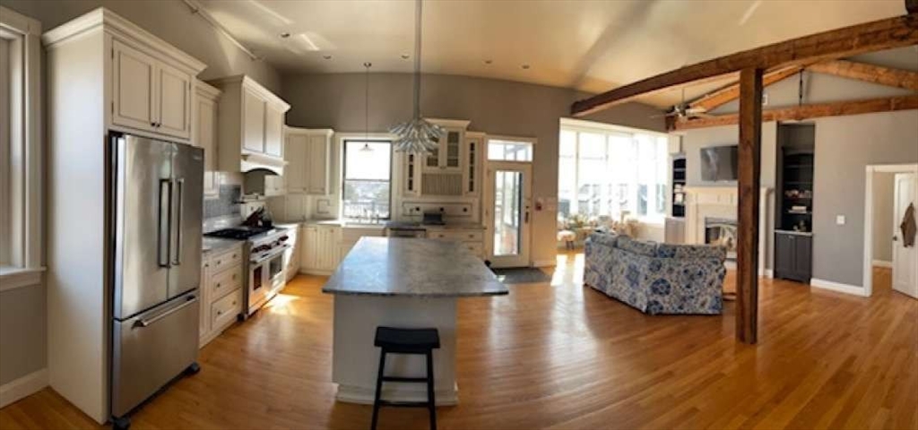191 Main St 3