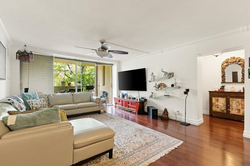 99 Pond Ave #520, Brookline, MA, 99 Pond Ave #520, Brookline, MA Photo #7