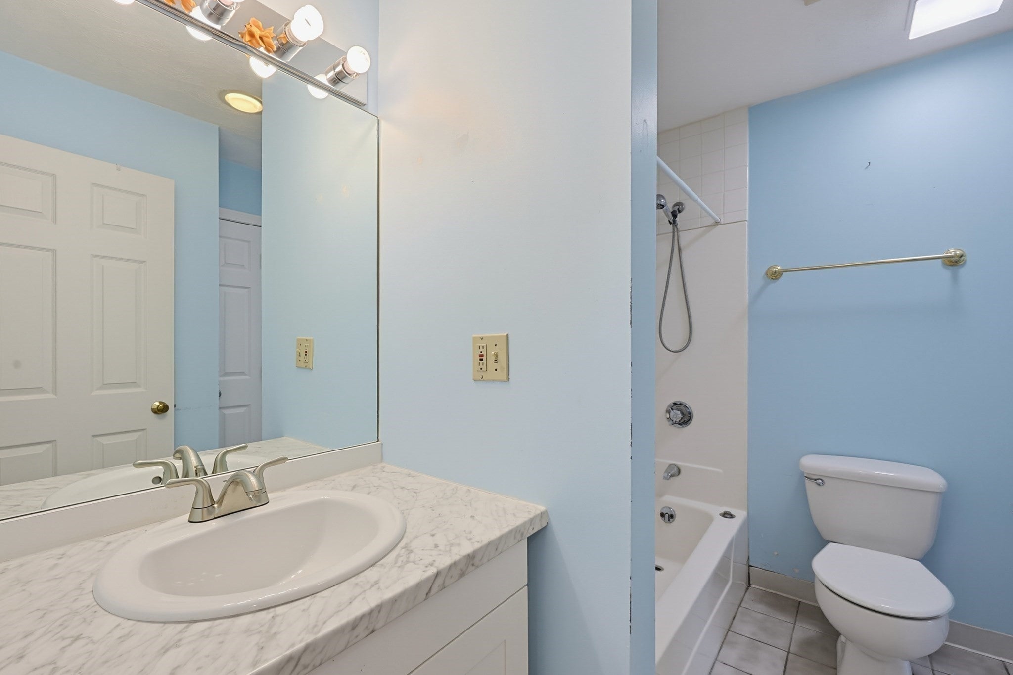 68 N Washington St #504, North Attleboro, MA, 68 N Washington St #504, North Attleboro, MA Photo #10