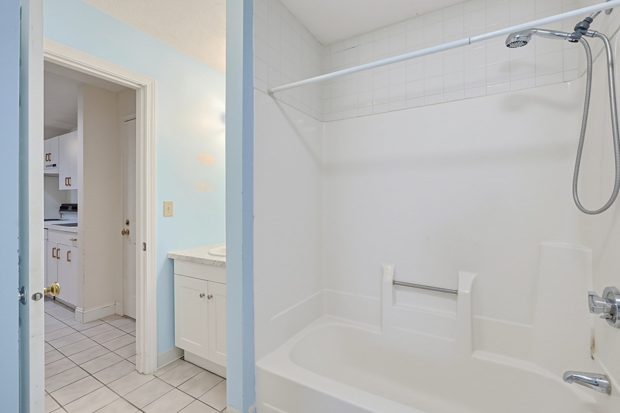 68 N Washington St #504, North Attleboro, MA, 68 N Washington St #504, North Attleboro, MA Photo #9