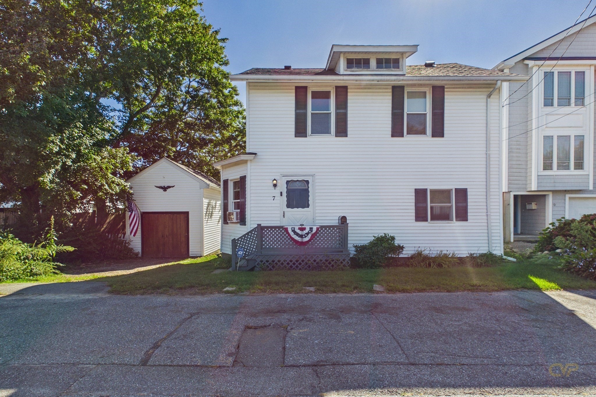 7 Bayview Ave, Fairhaven, MA Photo #2
