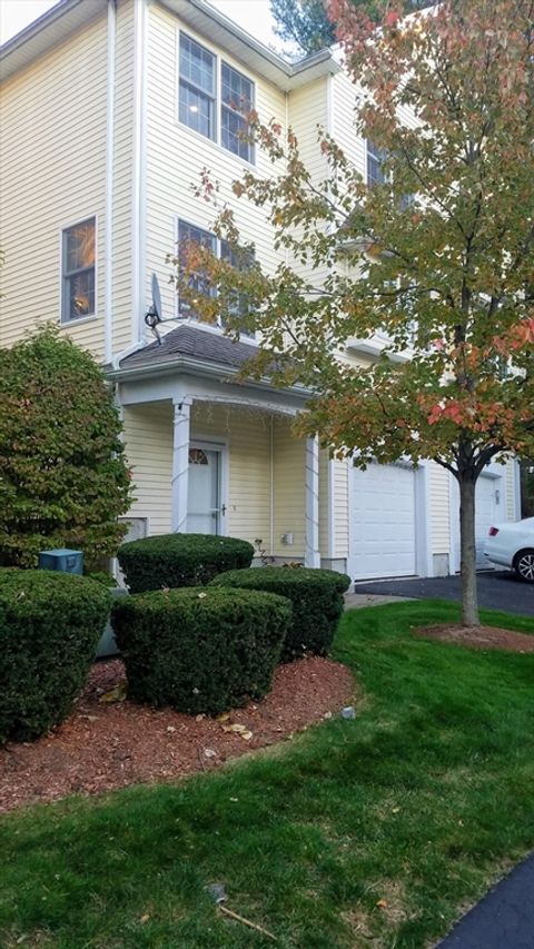 Photo of 130 Turnpike Rd #16, Chelmsford, MA 01824 (MLS # 73507391)