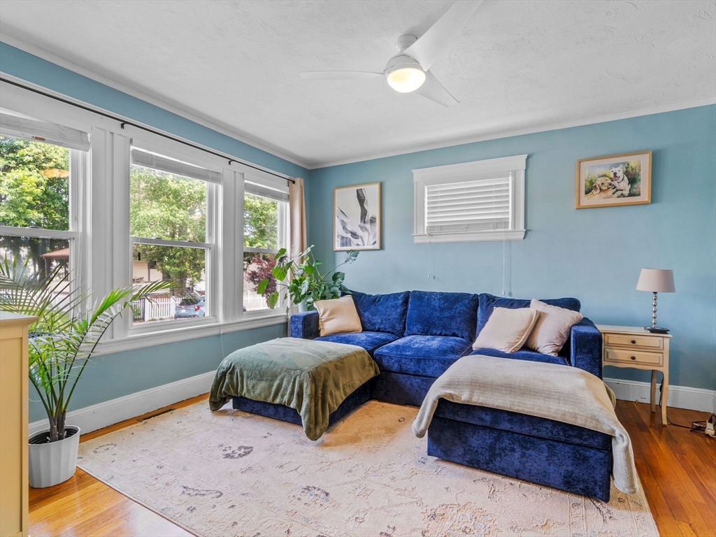 255-257 Beech Street 257