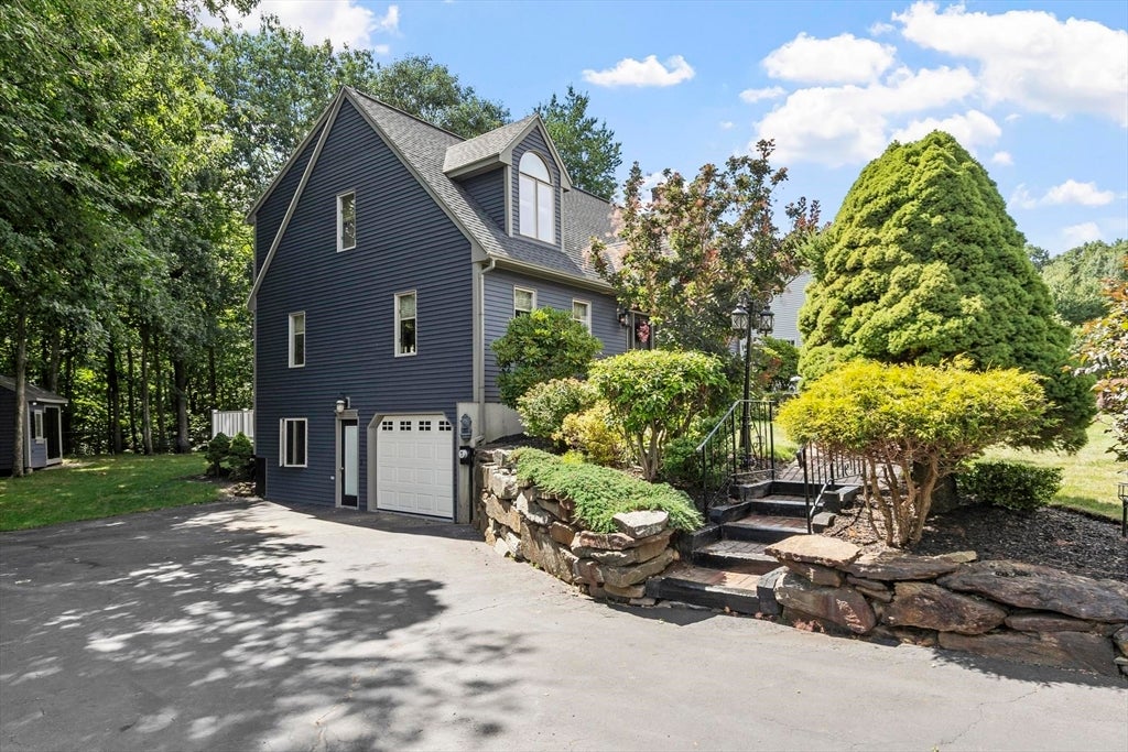 17 Sycamore Drive