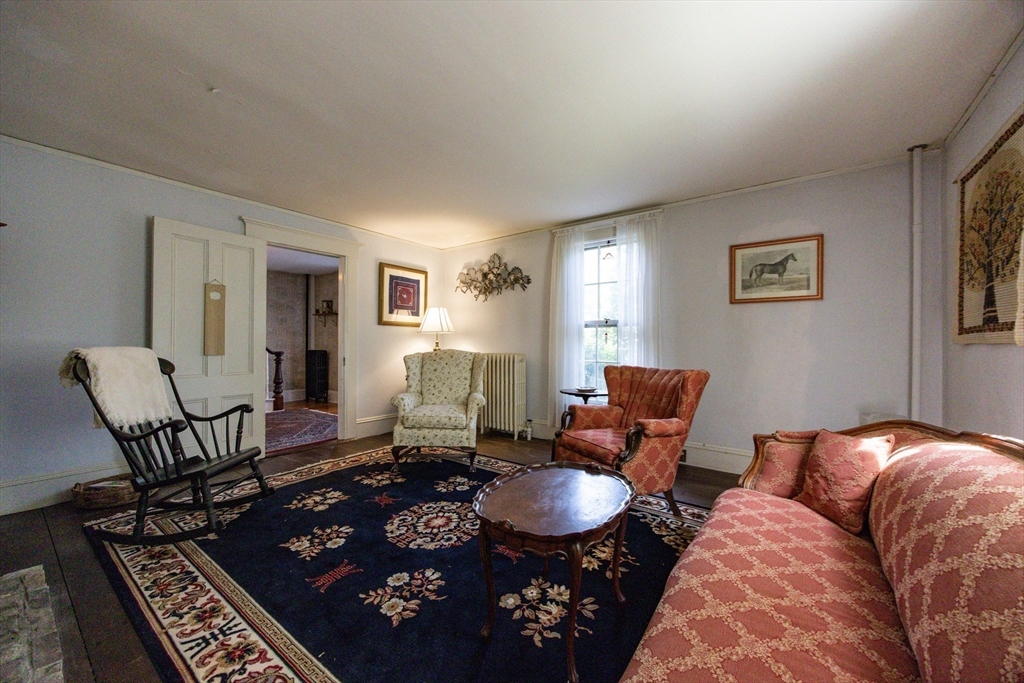 147 Shirley St