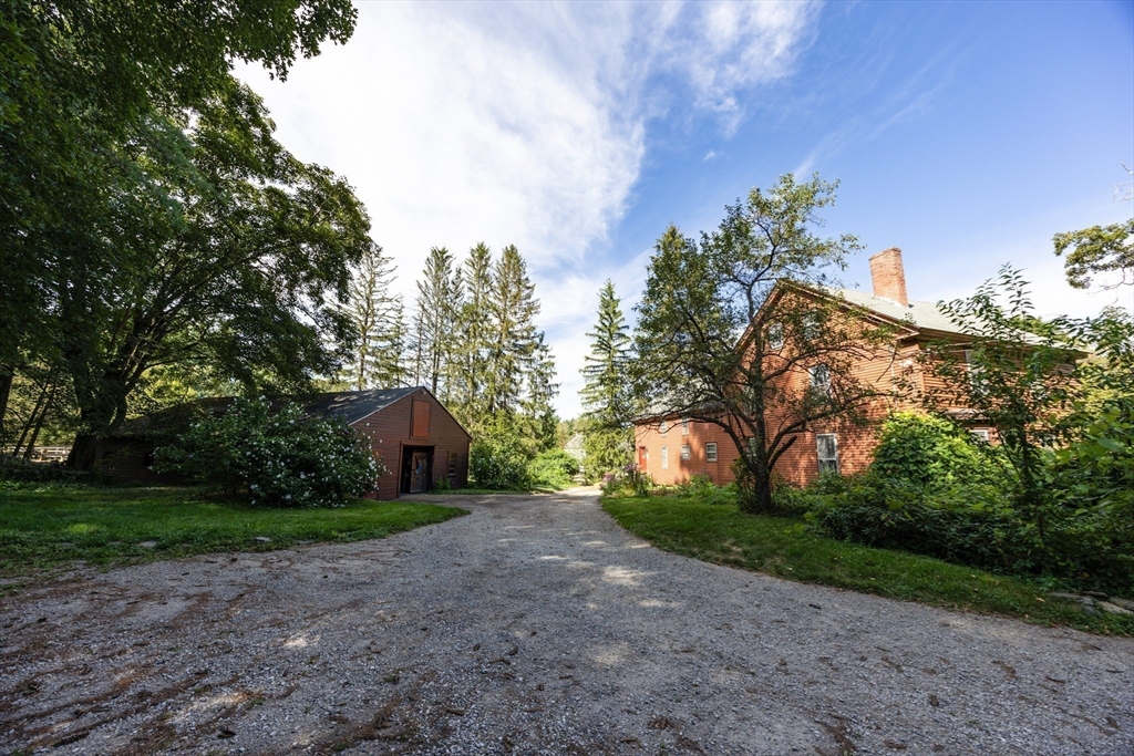 147 Shirley St