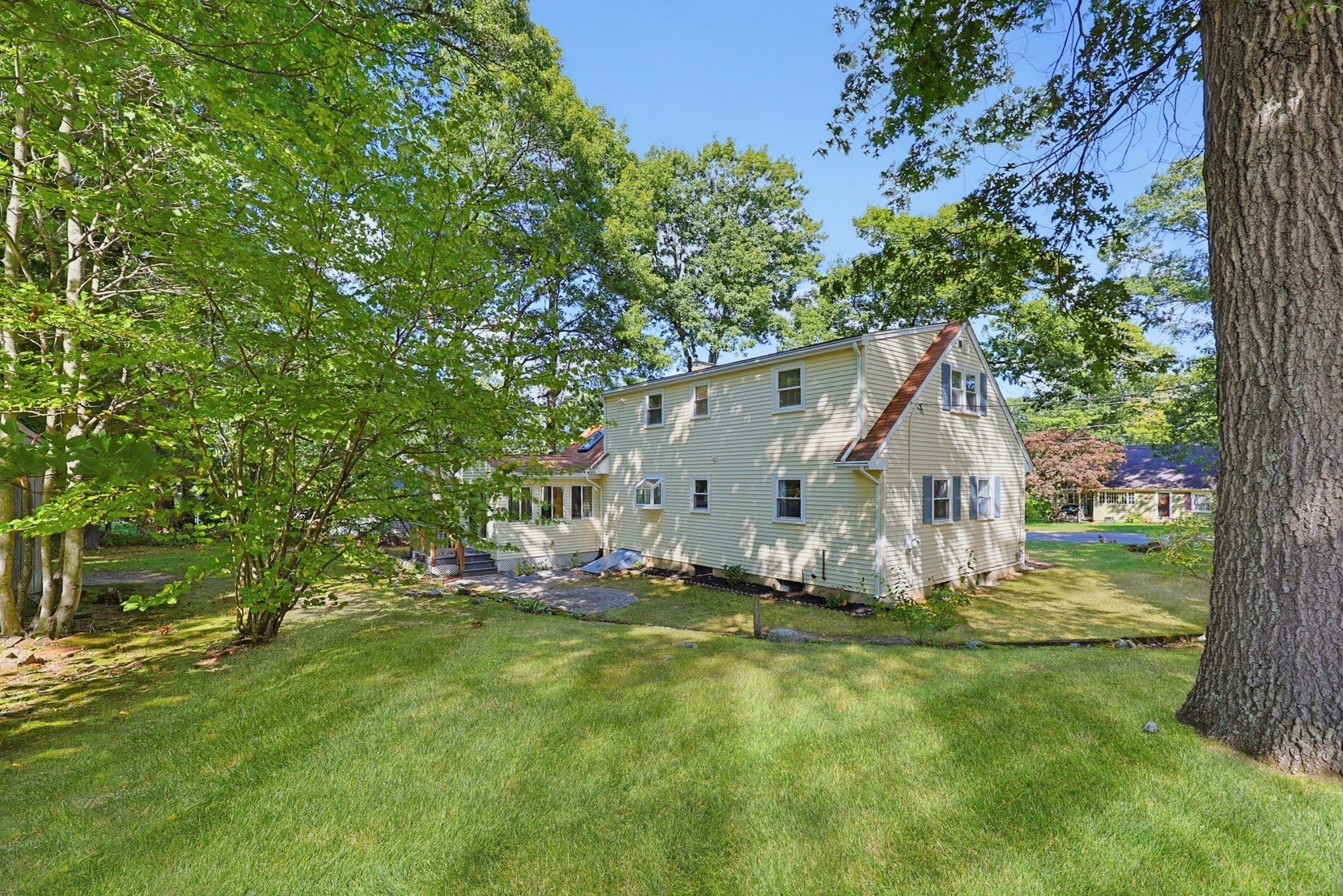 21 Burt St, Attleboro, MA Photo #40