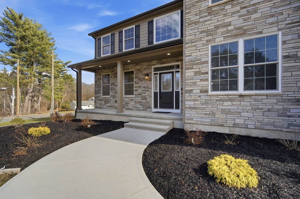 2 Scarlett Drive, East Longmeadow, MA, 2 Scarlett Drive, East Longmeadow, MA Photo #2
