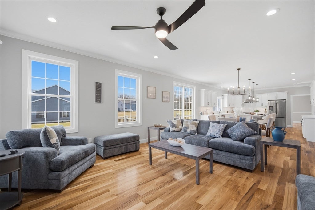 2 Scarlett Drive, East Longmeadow, MA, 2 Scarlett Drive, East Longmeadow, MA Photo #14