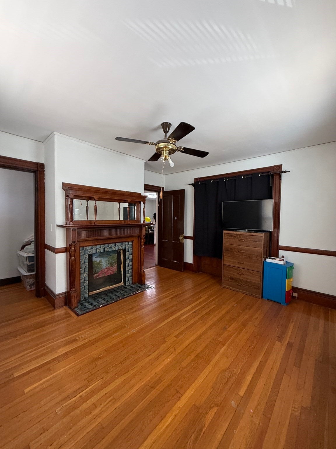 19 Nixon St