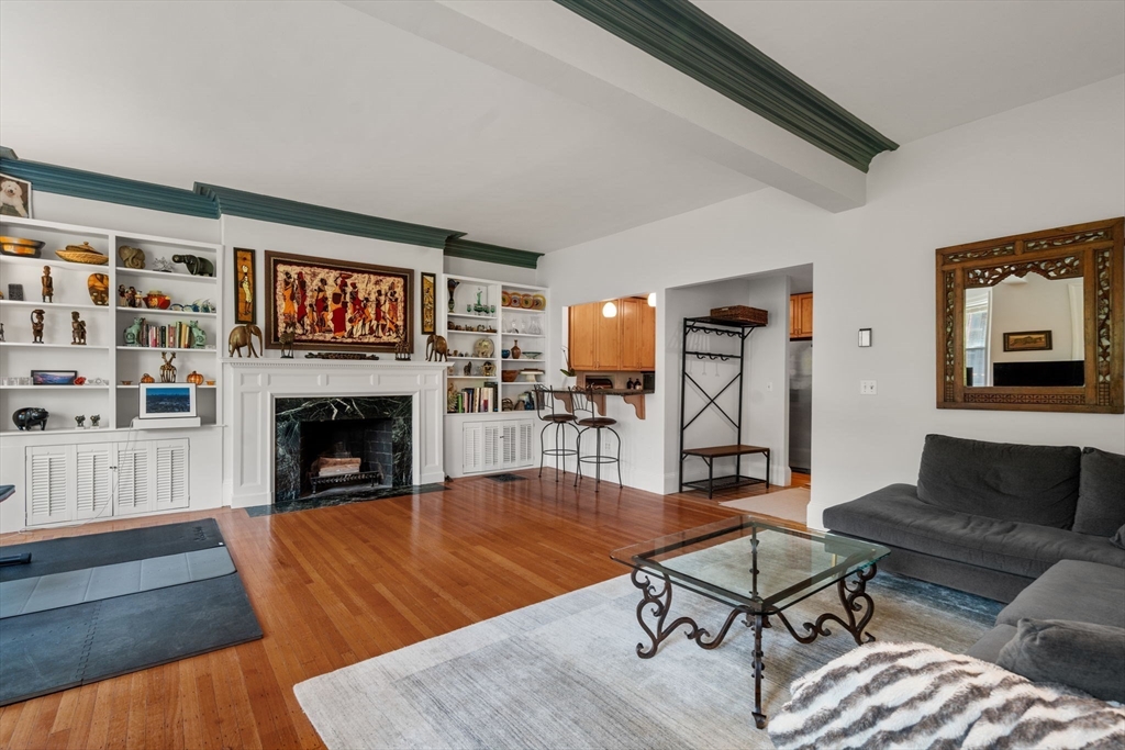 43 Carlton St #2, Brookline, MA Photo #7