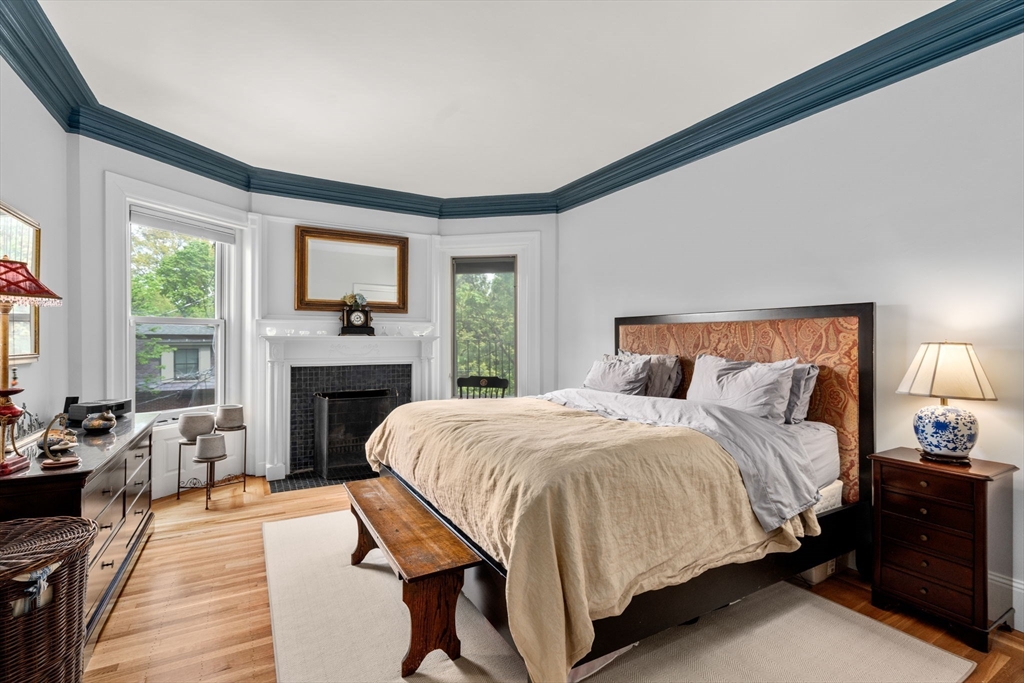 43 Carlton St #2, Brookline, MA Photo #12