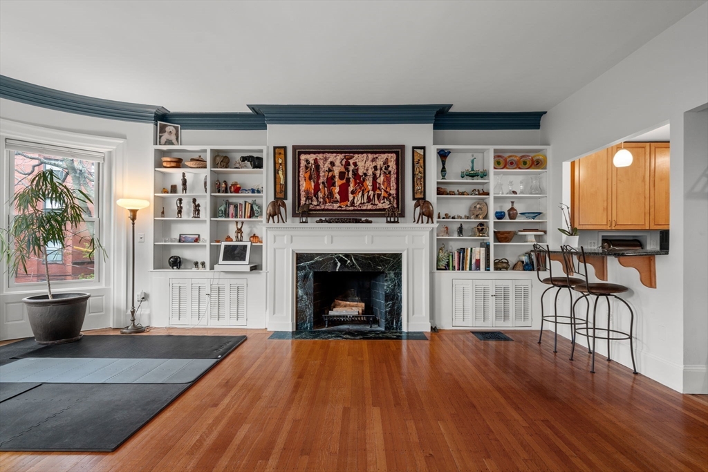 43 Carlton St #2, Brookline, MA Photo #6