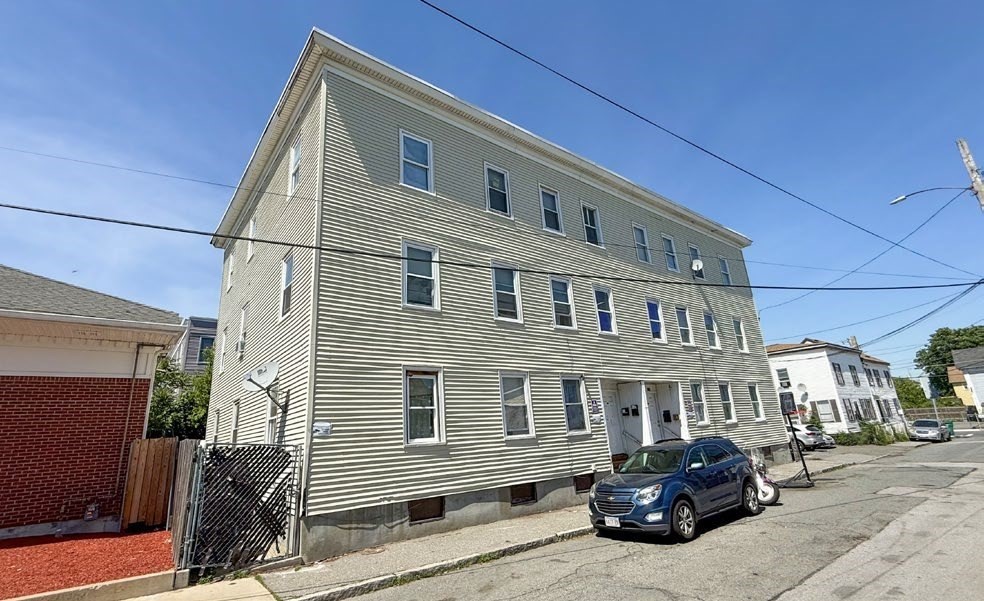 18 Auburn St