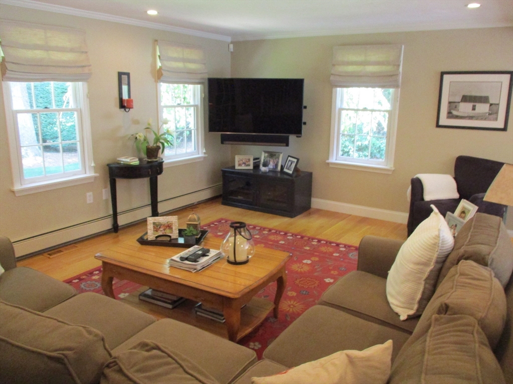 28 Randall Rd