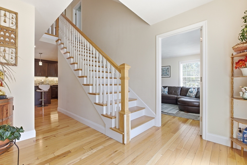 1 Cedar Lane, Georgetown, MA Photo #14