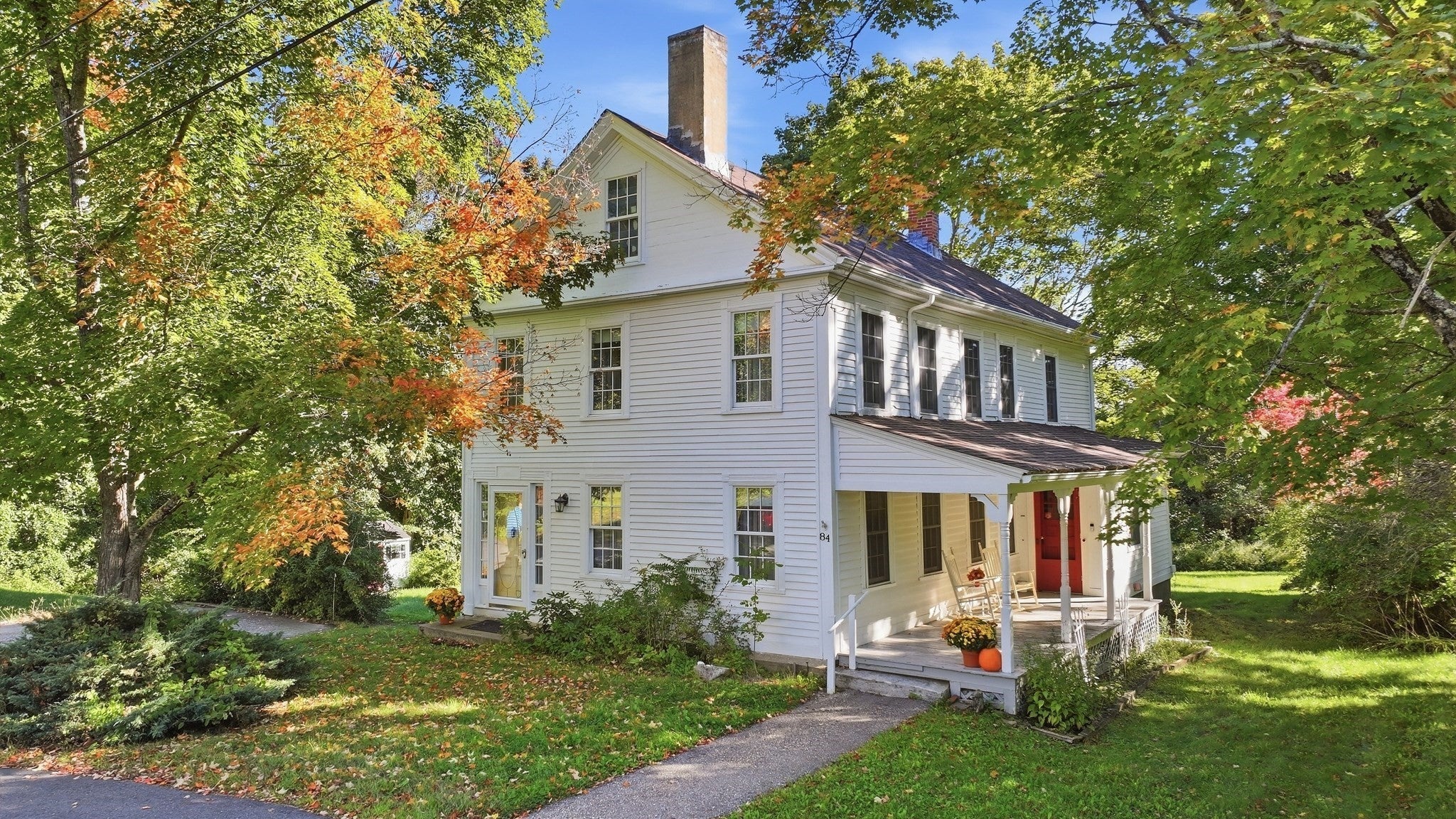 Photo of 84 Maple Street, Oakham, MA