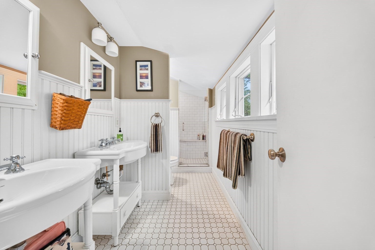 118 Pine Ridge Rd, Reading, MA, 118 Pine Ridge Rd, Reading, MA Photo #24
