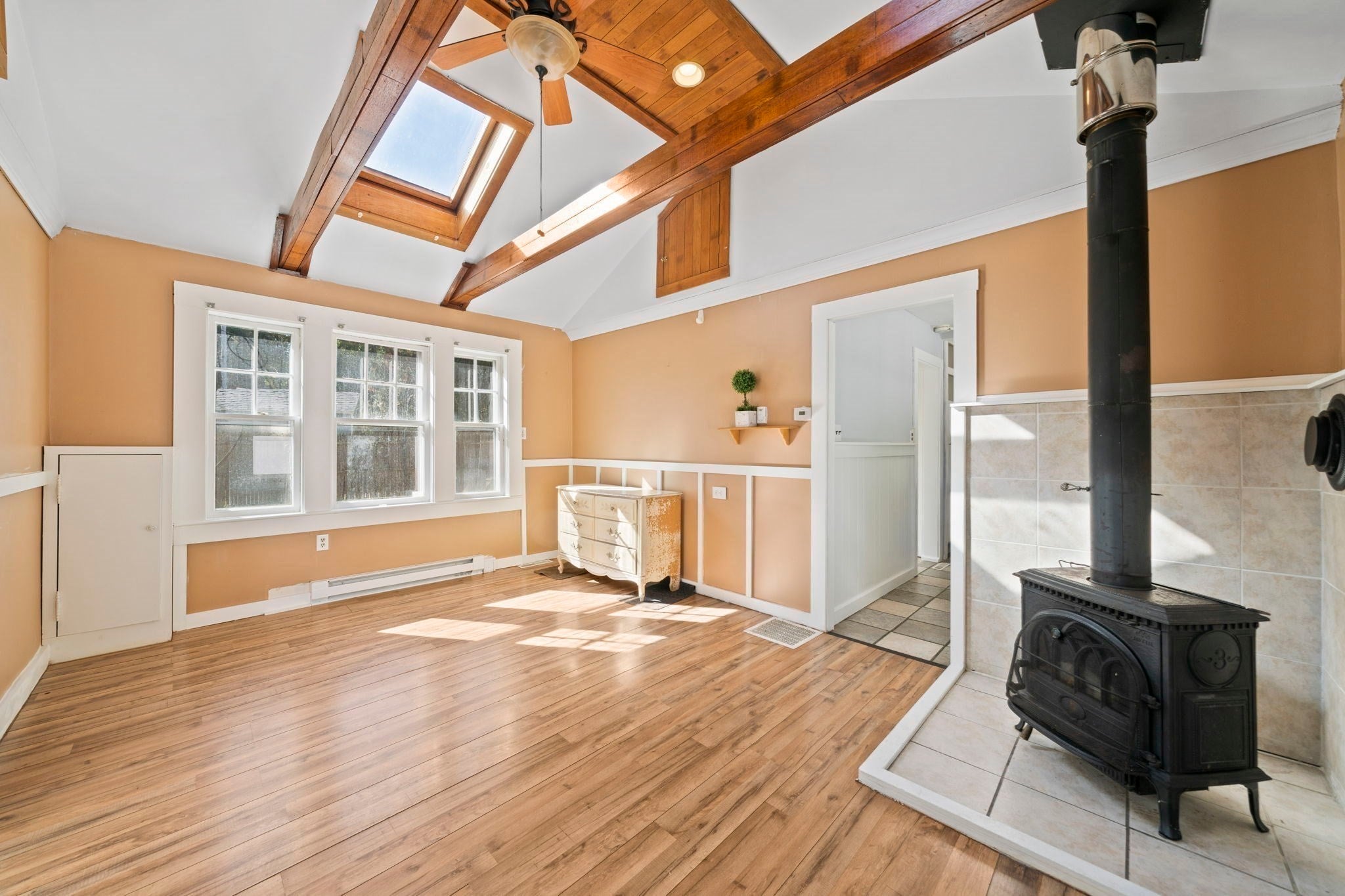 16 West St, Hanson, MA, 16 West St, Hanson, MA Photo #12