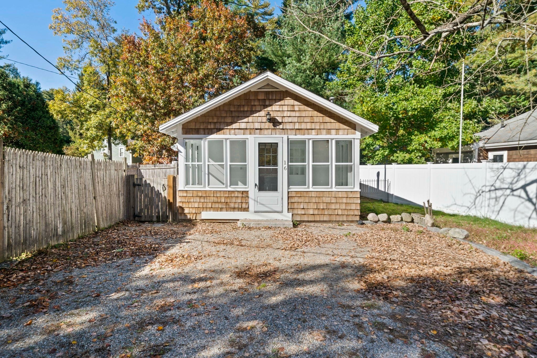 16 West St
