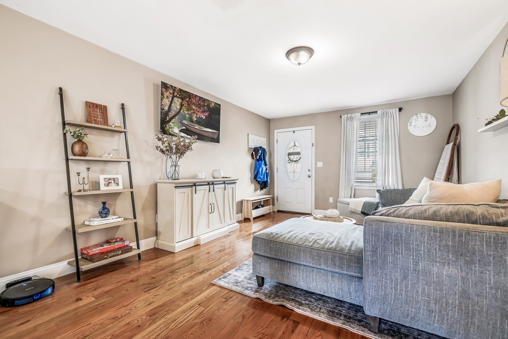 40 Winchester Ln 10