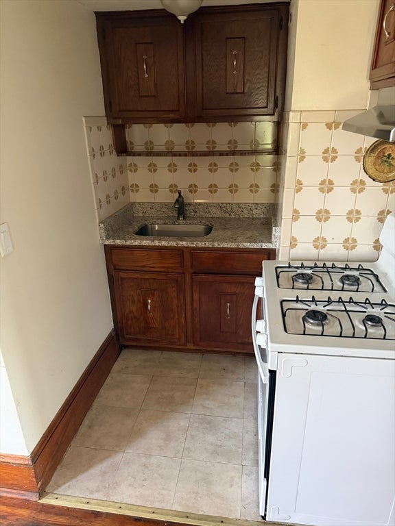 1508 Central St #6, Stoughton, MA, 1508 Central St #6, Stoughton, MA Photo #1