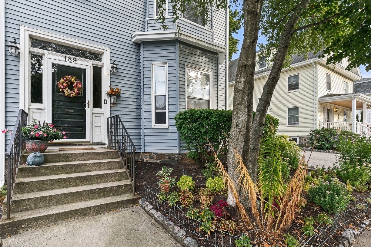189 Washington St #2, Winchester, MA, 189 Washington St #2, Winchester, MA Photo #1