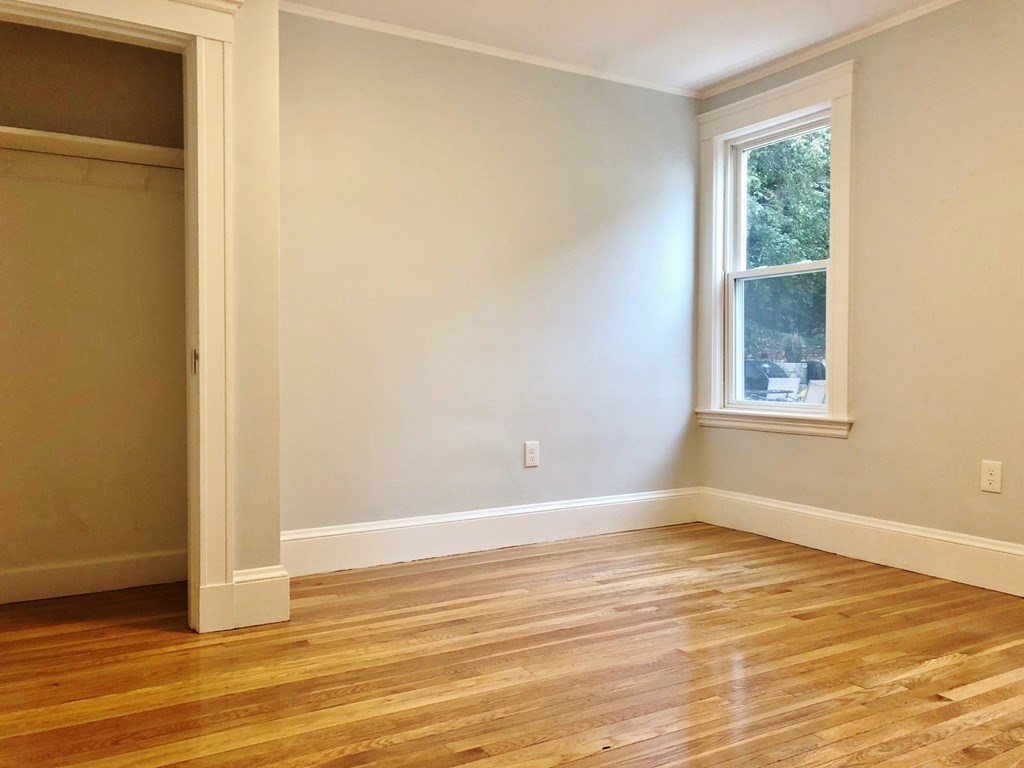 76-78 Edgecliff Rd #76, Watertown, MA Photo #6