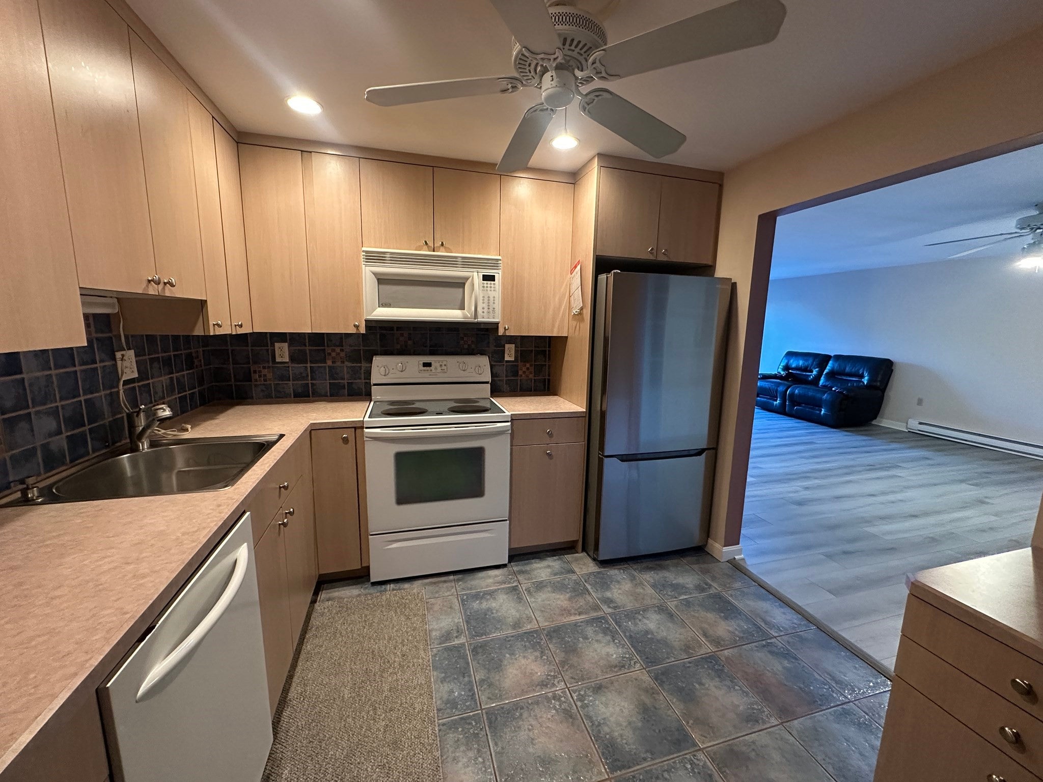 1321 Worcester Rd #612, Framingham, MA Photo #7