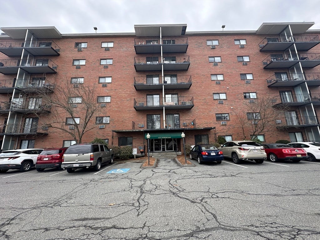 1321 Worcester Rd #612, Framingham, MA, 1321 Worcester Rd #612, Framingham, MA Photo #1