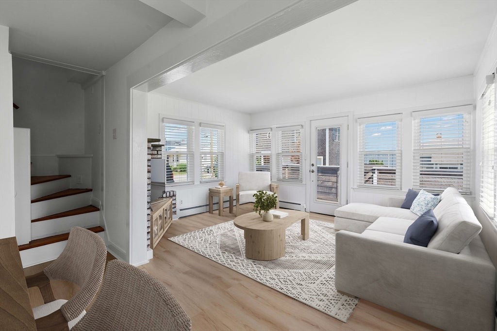 29 Aquidneck Ave