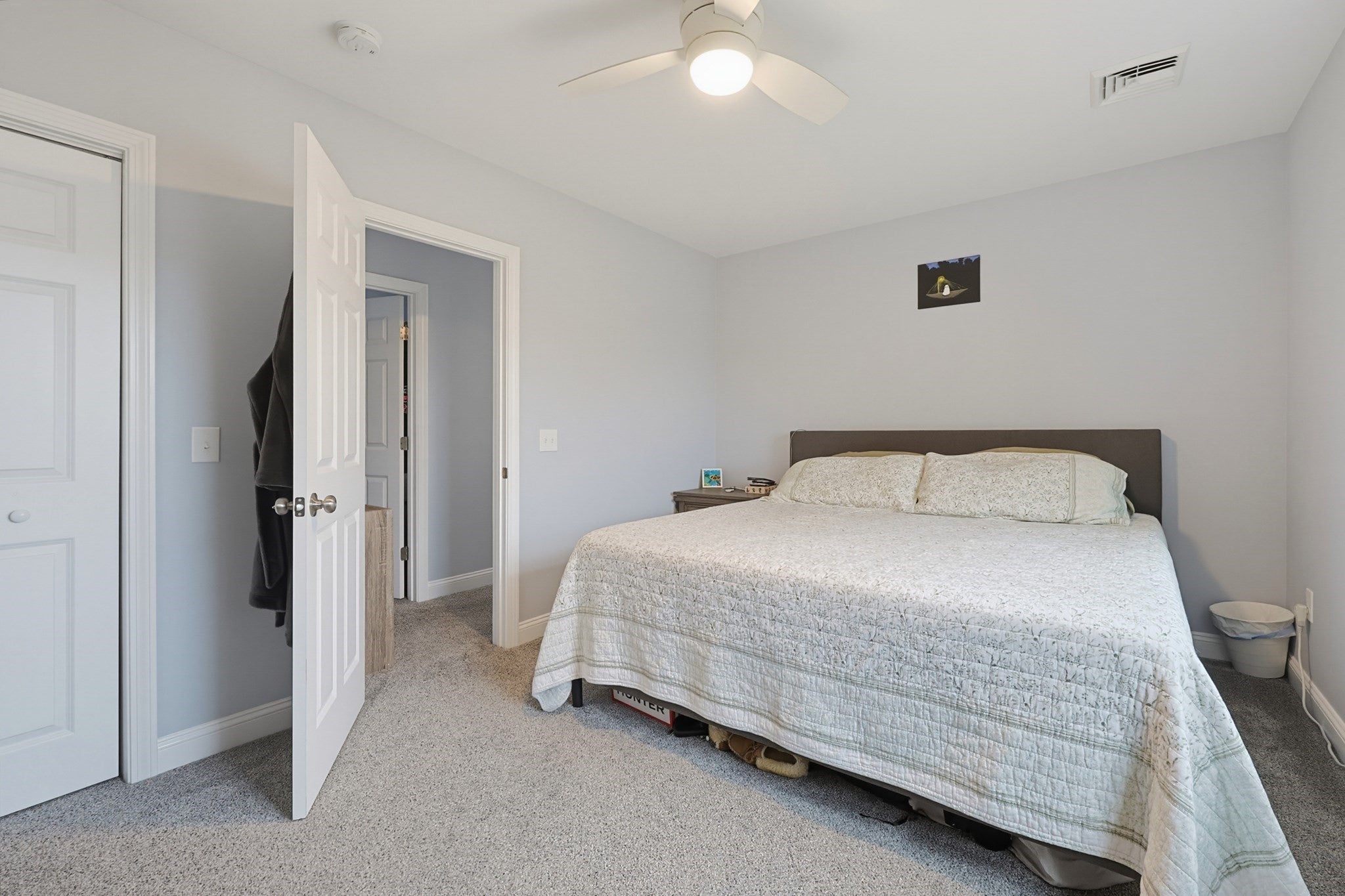 96 Carter Ave, Pawtucket, RI Photo #31