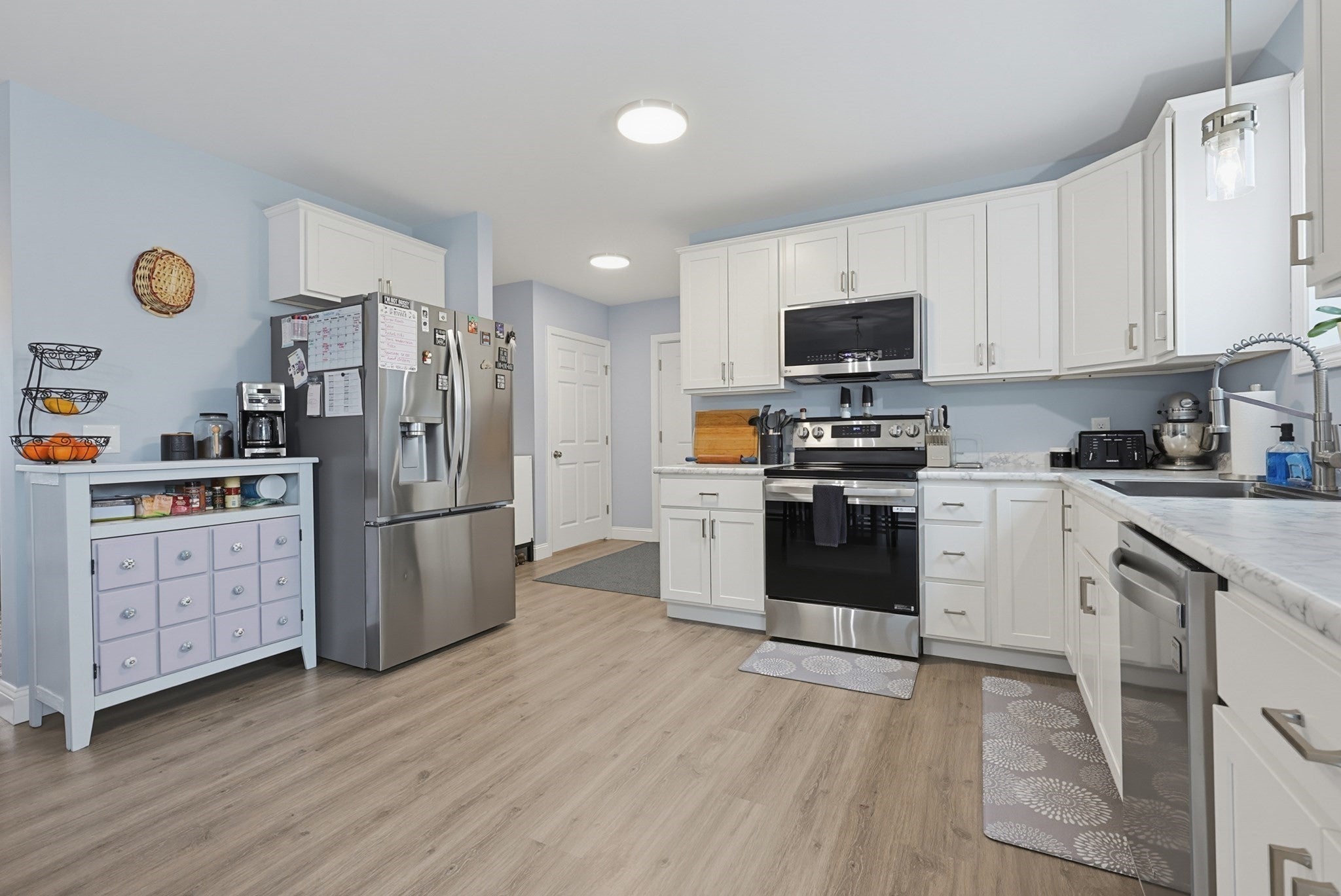 96 Carter Ave, Pawtucket, RI Photo #8