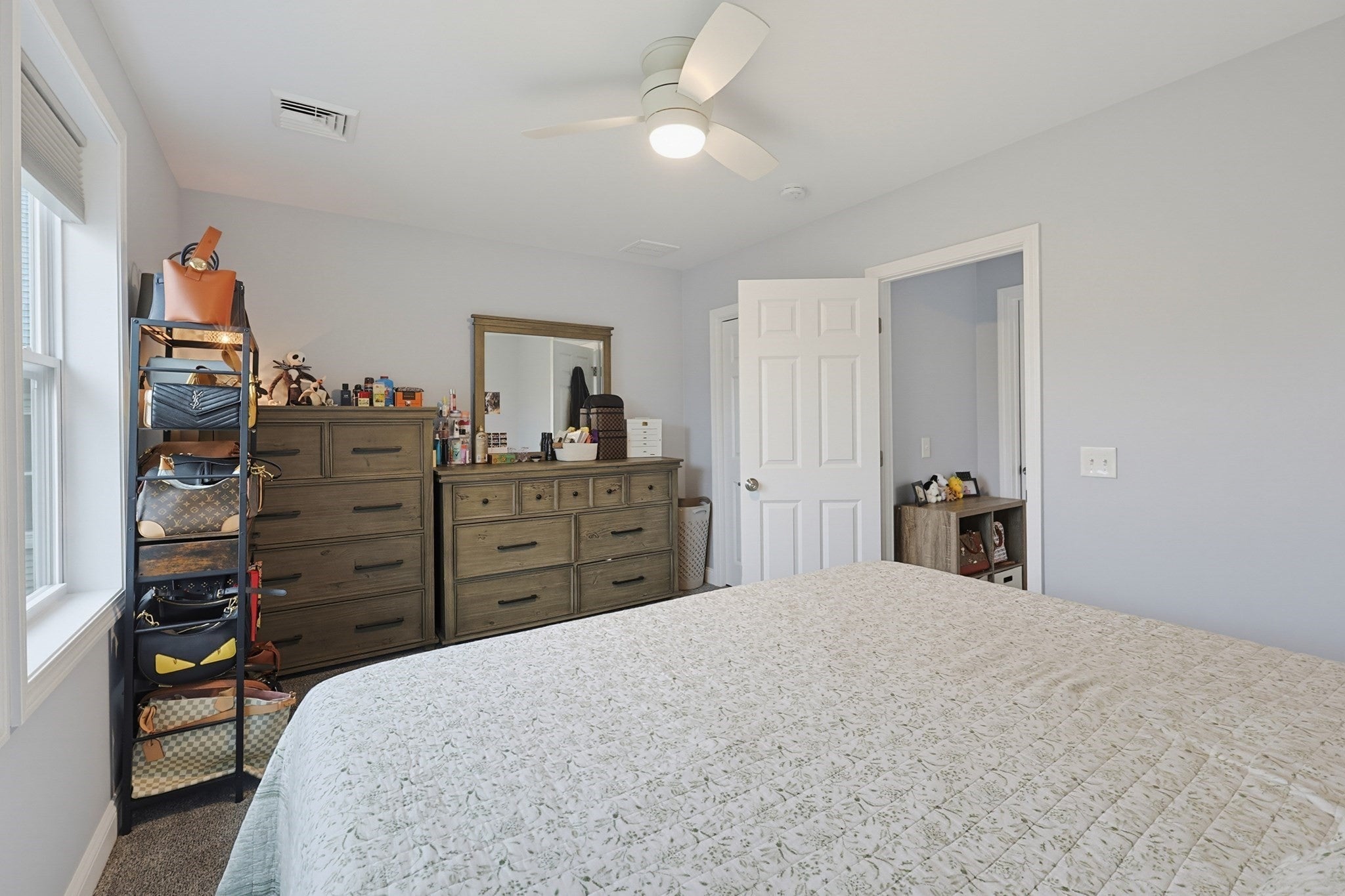 96 Carter Ave, Pawtucket, RI Photo #32