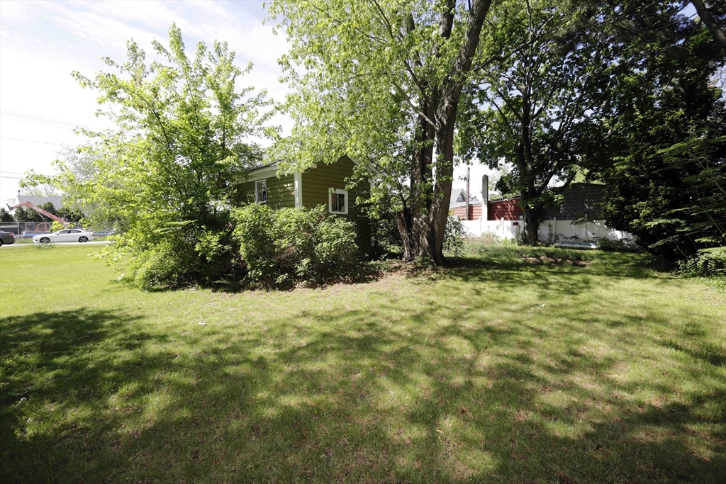 5 Anthony St