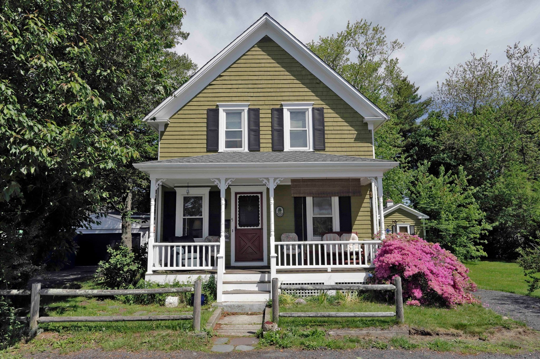 5 Anthony St