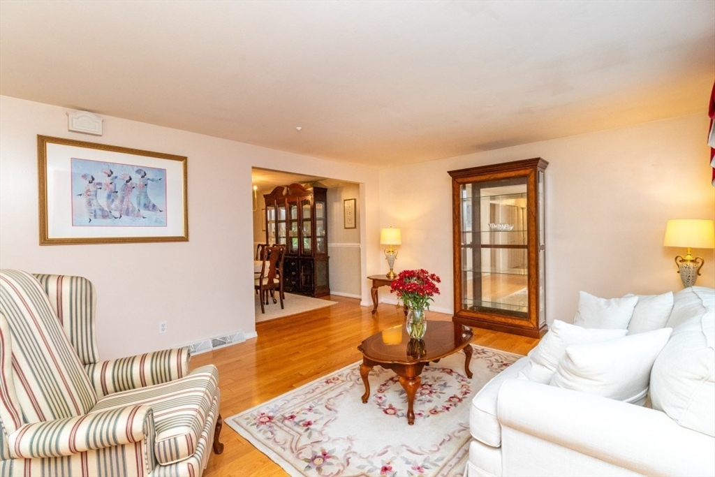 89 Fernandez Cir