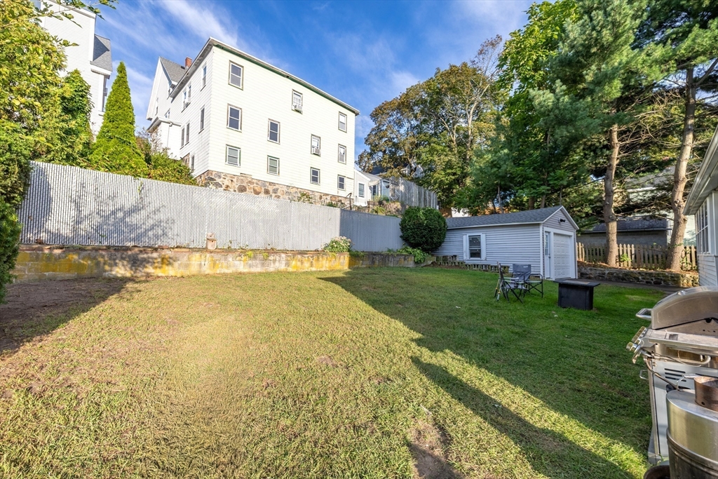 7-9 Buxton Ct