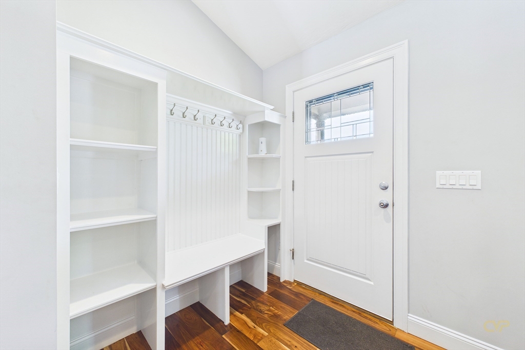 135 County St