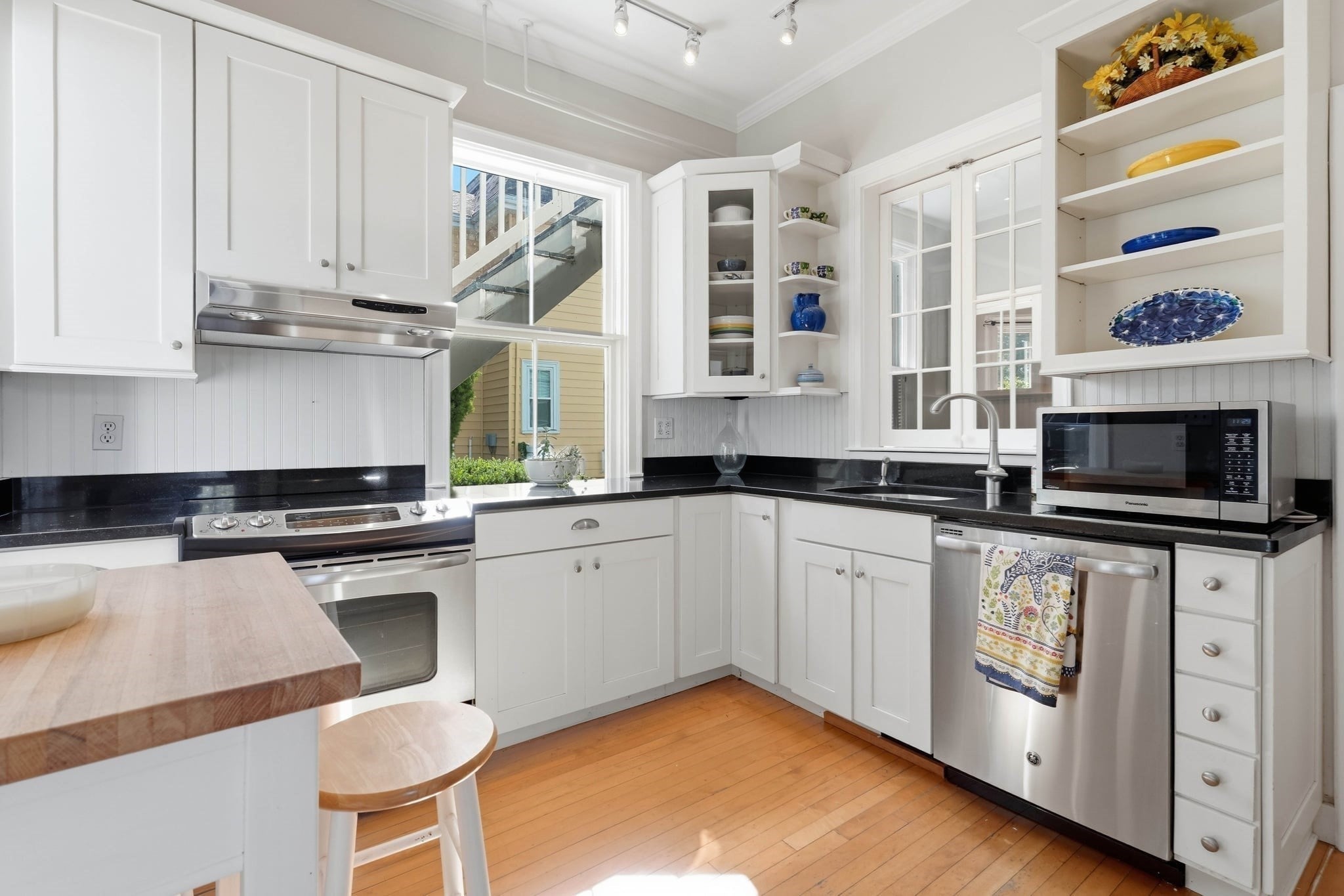139 Summer St #1, Watertown, MA Photo #6