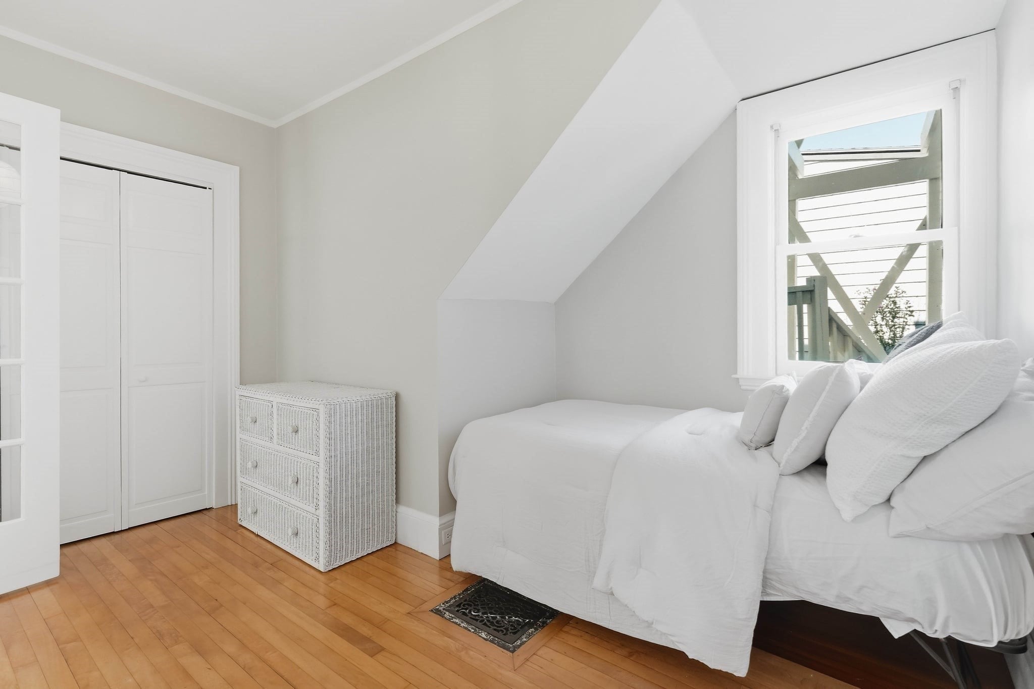 139 Summer St #1, Watertown, MA Photo #23