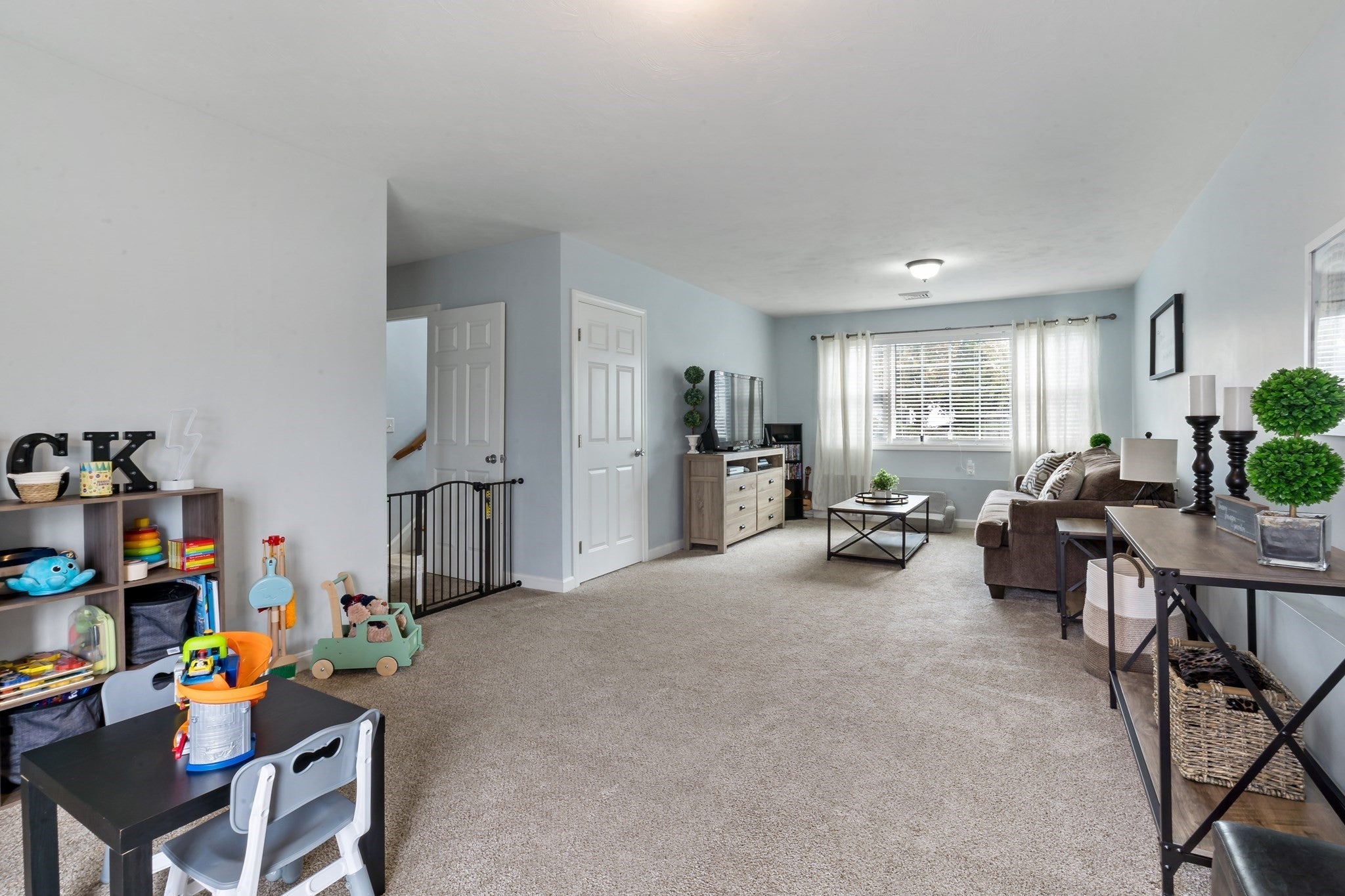 10 Tiffany Dr, Fall River, MA Photo #27
